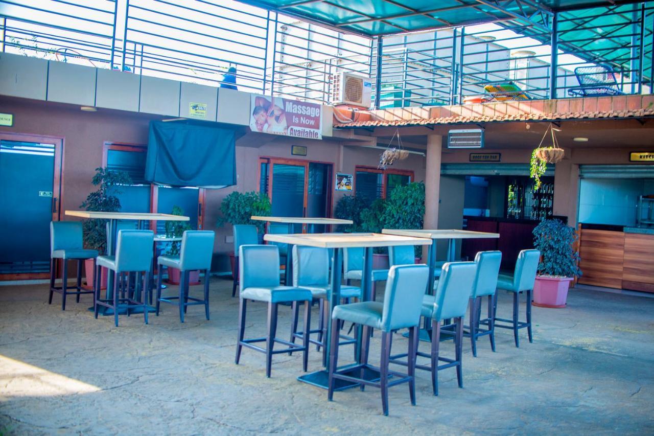 Hera Hotel Kampala Exterior photo